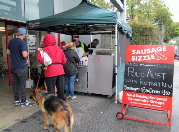 Rotary Club of Kew supporting Polio Australia at Bunnings Sausage Sizzle